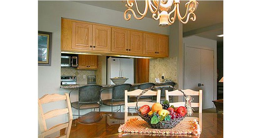 Well-equipped kitchens & dining areas, perfect for entertaining during your stay. Photo: JHRL - image_4