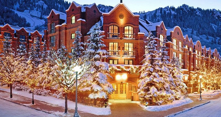 Setting the bar high for luxury hotels in Aspen. Photo: St Regis Aspen - image_0
