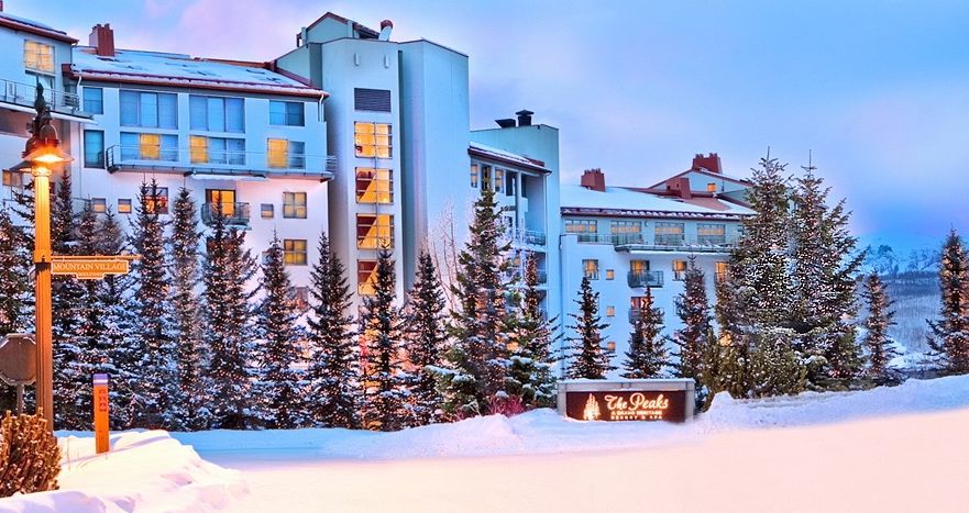 Unbeatable ski-in ski-out hotel located right in the heart of the mountain village. - image_1