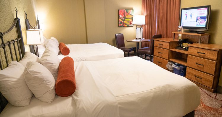 Flexible bedding options throughout. Photo: Banff Caribou Lodge - image_4