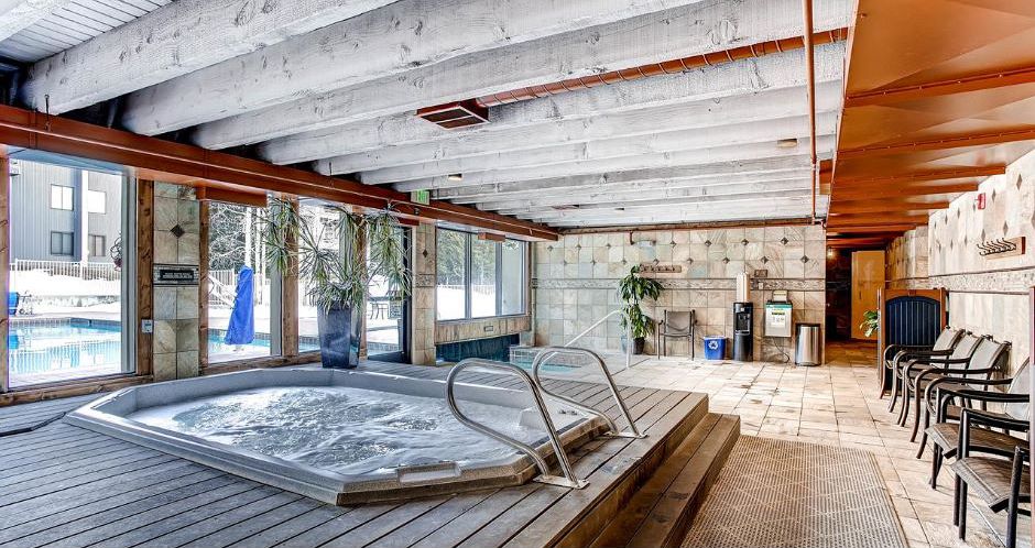 Great on-site facilities including outdoor pool and hot tub. - image_7