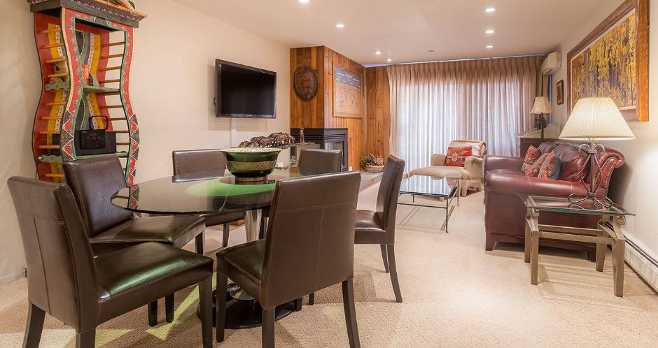 Each condo is individually owned and styled, with great homely features. Photo: North of Nell - image_7