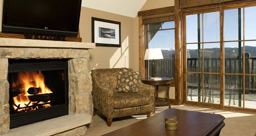 Spacious condos with stunning valley and mountain views. - image_2