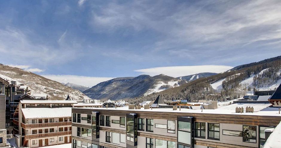 Fantastic valley and mountain views at Vail Spa. Photo: East West Hospitality - image_1
