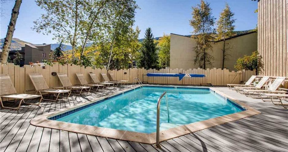 Enjoy outdoor hot tubs and pools at Westwind. Photo: Two Roads Hospitality - image_7
