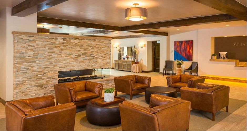 Fantastic on-site facilities and spacious lounge areas for apres. Photo: St James Beaver Creek - image_3