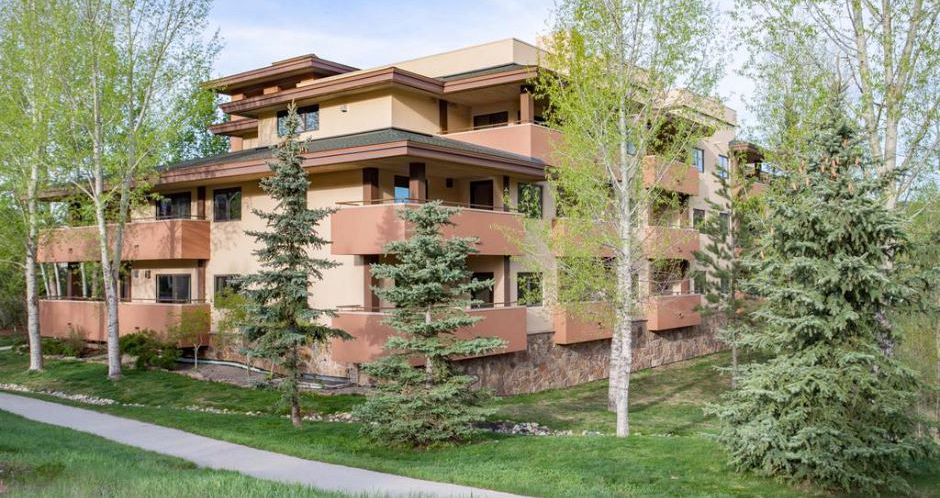 Conveniently located in the Eagle Ridge area of Steamboat. Photo: Resort Lodging Company - image_1