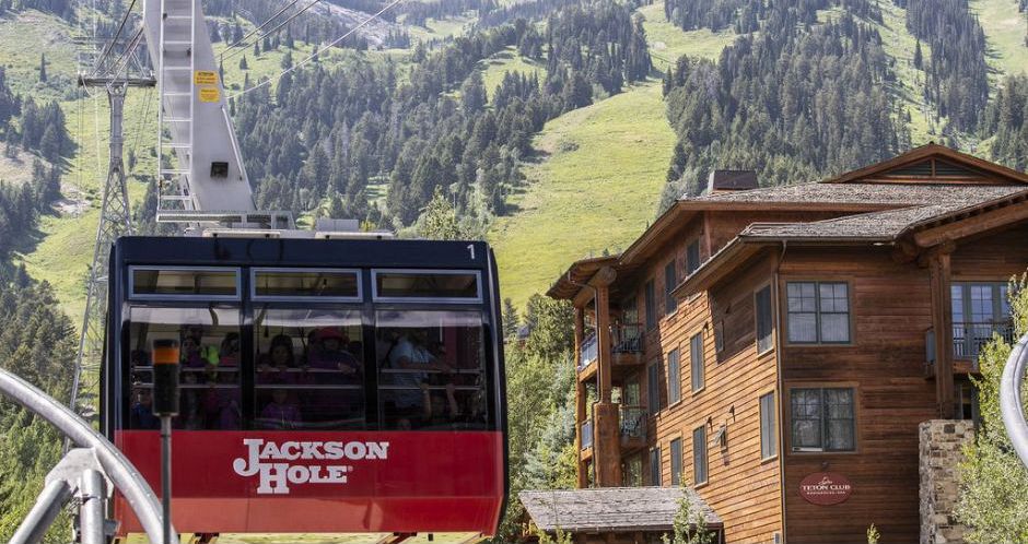 Fantastic location within Teton Village, easy access to the slopes & local resort facilities. Photo: JHMR - image_6