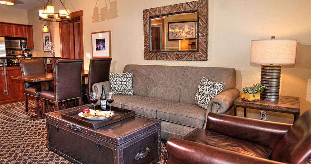 Spacious lounge areas for the whole family. Photo: The Village at Squaw Valley - image_3