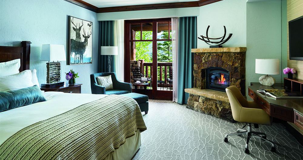Cosy up around the fireplace. The Ritz-Carlton Bachelor Gulch - image_7
