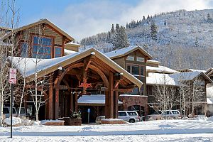 The Lodge at Deer Valley offers everything for a fantastic self-contained ski vacation.