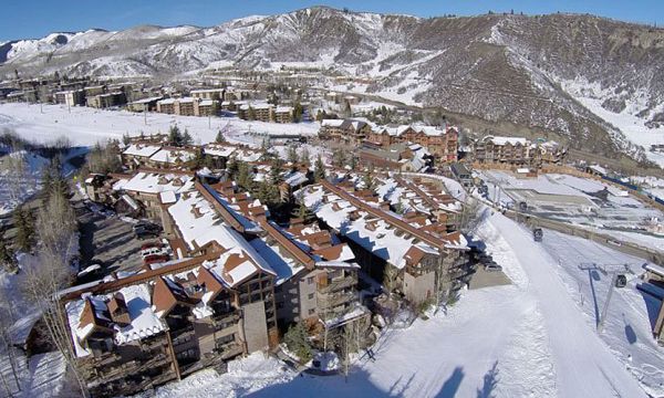 Unbeatable slopeside location in Aspen Snowmass. Photo: The Crestwood Condos
