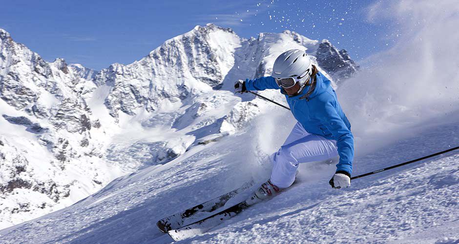 Skiing in St Moritz. Photo: swiss-image.ch/Christof Sonderegger - image 0