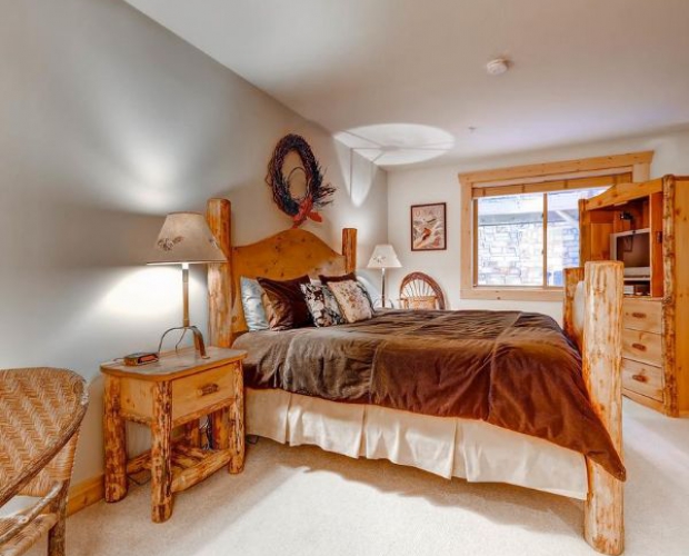 Black Bear Lodge | Deer Valley | Ski Packages & Deals - Scout