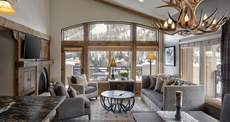Superb suites and penthouses with amazing mountain views. Photo: The Hythe - image_5