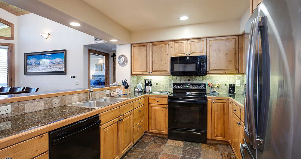 Condos with fully equipped kitchens. Photo: Mountain Resorts - image_4