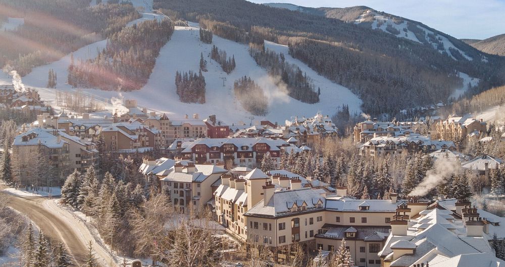 Superb location in the heart of Beaver Creek. Photo: The Charter at Beaver Creek - image_5