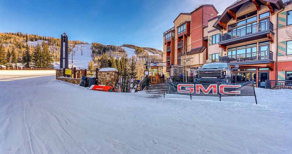 Unbeatable ski-in ski-out condos in Vail. Photo: Lion Square Lodge - image_2