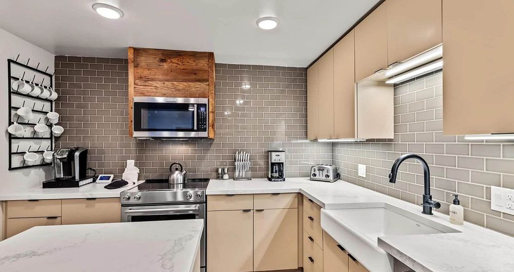 Fully equipped kitchens. Photo: Elevated Properties - image_3