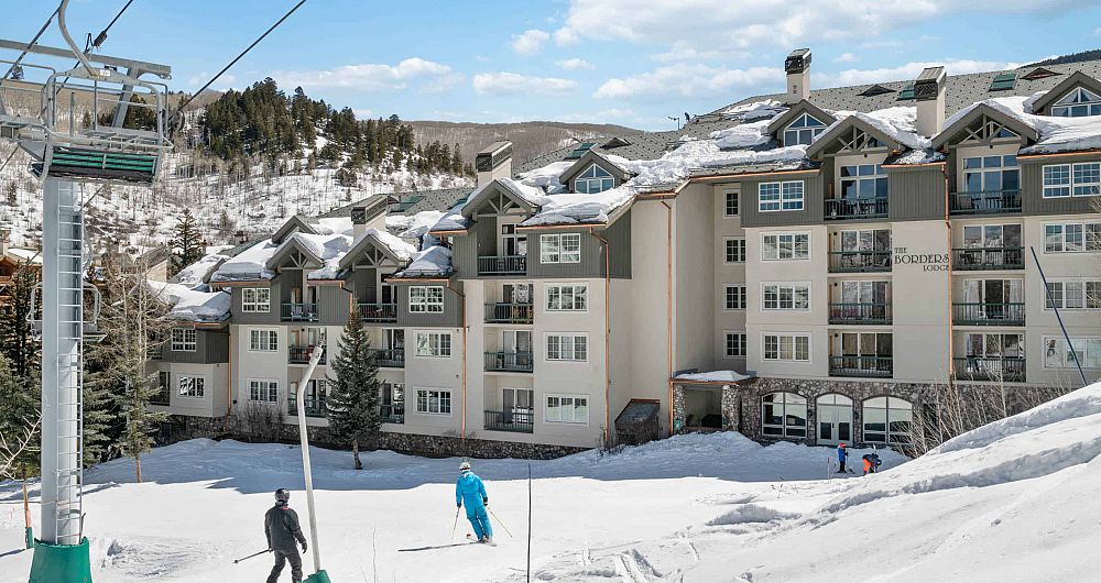 Unbeatable ski-in ski-out access. Photo: East West Hospitality - image_8