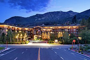 Fantastic condo hotel with prime slopeside access at Mammoth. Photo: Alterra Mountain Company