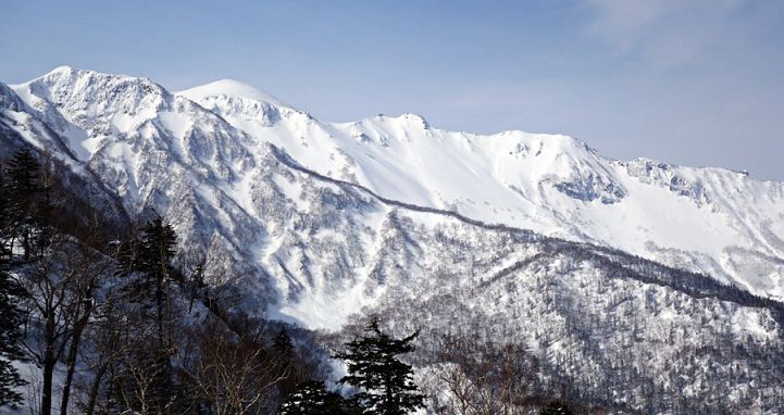 Kurodake Ski Resort | Hokkaido | Deals & Book - Scout